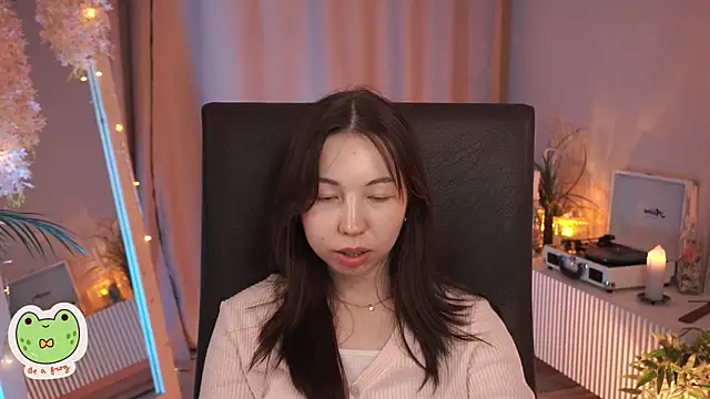 Sarah Son online show from March 2025 11:36:02 AM