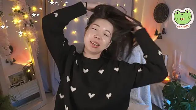 Sarah Son online show from October 2025 05:52:01 AM