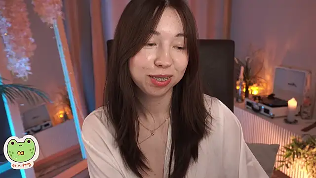 Sarah Son online show from March 2025 08:29:01 AM