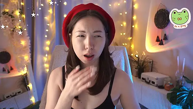 Sarah Son online show from October 2025 05:06:01 AM
