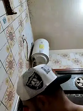 Magicman09xh online show from February 2026 04:30:01 PM