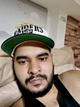 Magicman09xh online show from March 2026 06:42:02 AM