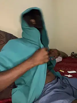 Gifttheskimaskboy online show from March 2026 09:00:02 PM