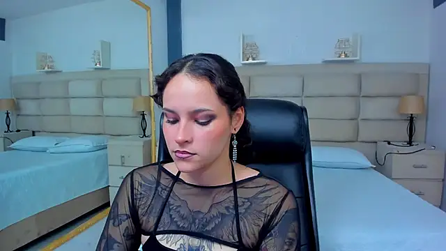 AnnyThompson  online show from October 2025 09:12:01 PM