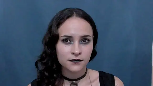 AnnyThompson  online show from April 2026 06:40:02 AM