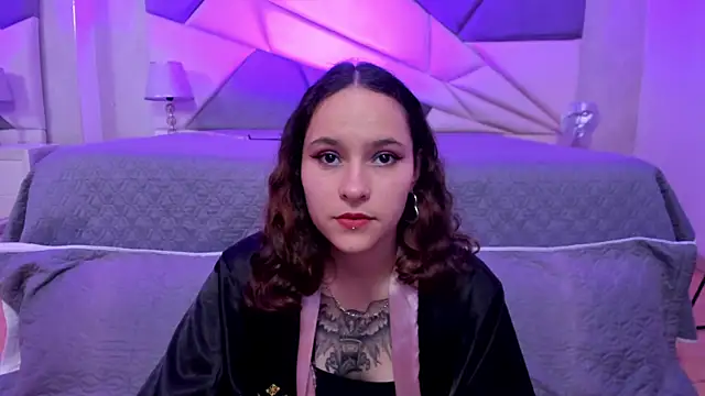AnnyThompson  online show from February 2025 09:29:01 PM
