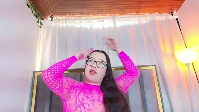 Zoe Curvy online show from February 2026 12:38:01 PM