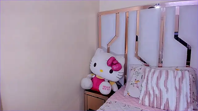 TifanyChill online show from October 2025 06:41:01 PM