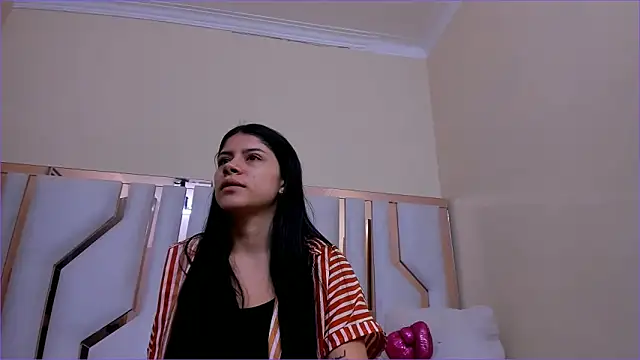 TifanyChill online show from October 2025 05:13:02 PM