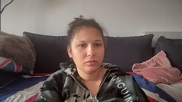 Snapshot of minette-sexy chatting on October 2025 12:13:02 PM minette-sexy online show from October 2025 12:13:02 PM