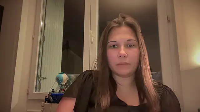 Snapshot of minette-sexy chatting on November 2025 05:13:02 PM minette-sexy online show from November 2025 05:13:02 PM