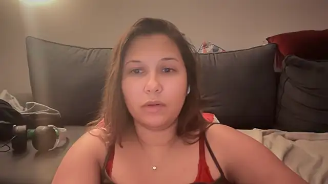 Snapshot of minette-sexy chatting on October 2025 11:36:01 PM minette-sexy online show from October 2025 11:36:01 PM