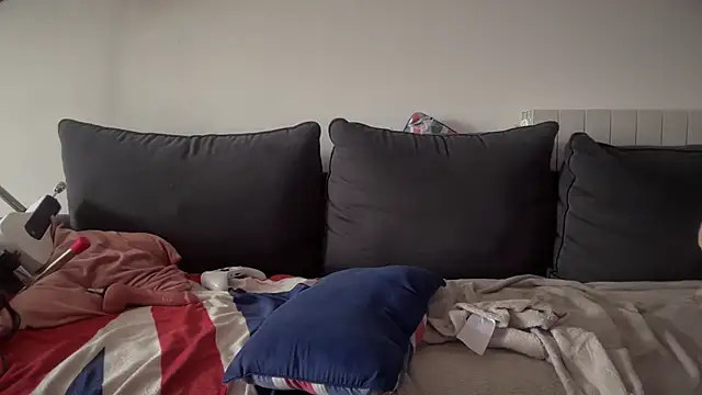 Snapshot of minette-sexy chatting on October 2025 11:31:01 AM minette-sexy online show from October 2025 11:31:01 AM