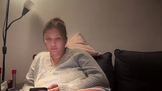 Snapshot of minette-sexy chatting on October 2025 10:51:02 PM minette-sexy online show from October 2025 10:51:02 PM