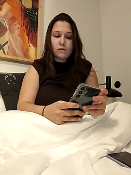 Snapshot of minette-sexy chatting on March 2025 09:48:02 PM minette-sexy online show from March 2025 09:48:02 PM