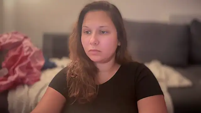 Snapshot of minette-sexy chatting on September 2025 09:30:01 PM minette-sexy online show from September 2025 09:30:01 PM