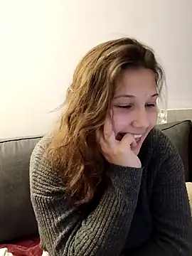 Snapshot of minette-sexy chatting on March 2025 09:46:02 PM minette-sexy online show from March 2025 09:46:02 PM