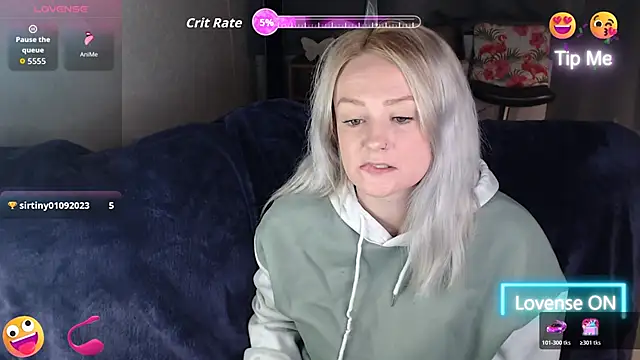 laurynrox online show from November 2025 12:03:02 AM