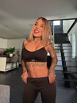 milaivanova online show from April 2026 12:21:02 PM