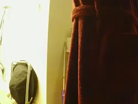 L0cKyseven77 online show from March 2025 02:46:02 AM
