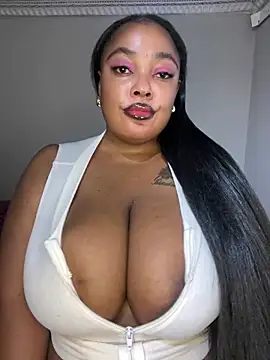 Katamia25 online show from January 2025 06:38:01 PM