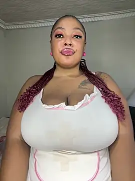 Katamia25 online show from March 2025 03:51:01 AM