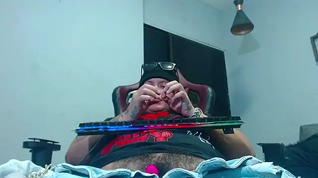 snowflake xxx online show from November 2025 07:45:01 AM