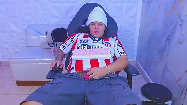 snowflake xxx online show from March 2026 02:27:02 AM