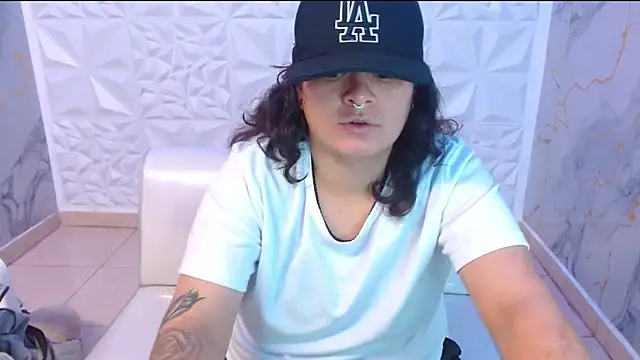 snowflake xxx online show from March 2026 01:06:01 AM