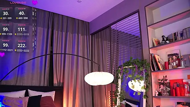 LunaNight online show from March 2025 11:27:02 PM