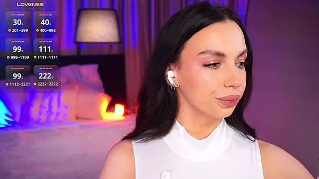 LunaNight online show from March 2026 08:27:02 PM