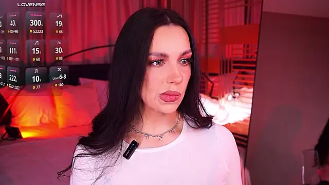 LunaNight online show from February 2026 08:28:02 PM