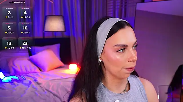 LunaNight online show from March 2026 08:22:01 PM