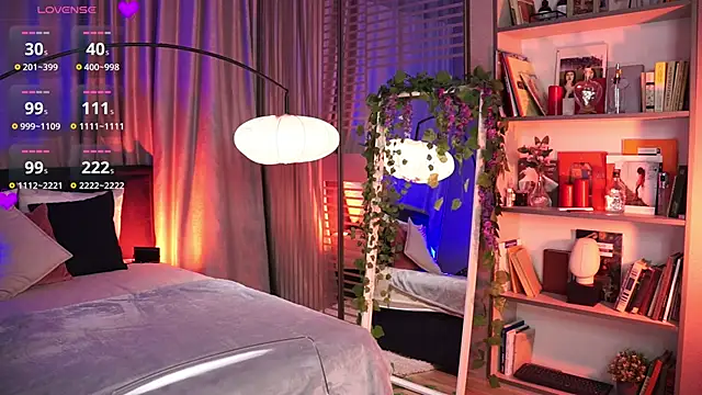 LunaNight online show from March 2025 11:37:02 PM