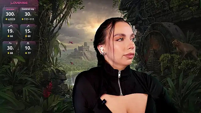 LunaNight online show from October 2025 08:32:02 PM