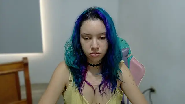 Snapshot of WandaDoll chatting on April 2026 12:09:01 PM WandaDoll online show from April 2026 12:09:01 PM