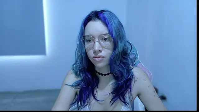 Snapshot of WandaDoll chatting on April 2026 12:40:01 PM WandaDoll online show from April 2026 12:40:01 PM