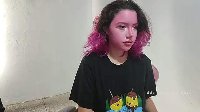 WandaDoll online show from November 2025 12:16:01 PM