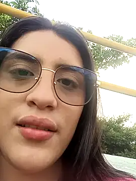 Snapshot of Julieta8 chatting on January 2025 11:58:02 AM Julieta8 online show from January 2025 11:58:02 AM