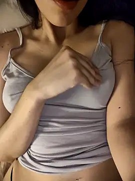 Snapshot of Pamwuw chatting on November 2025 07:14:02 AM Pamwuw online show from November 2025 07:14:02 AM