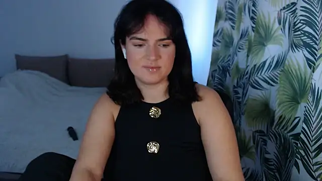ChloeJewel1 online show from May 2026 09:03:02 AM