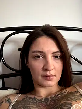 Snapshot of BabeRainbow chatting on October 2025 11:57:02 AM BabeRainbow online show from October 2025 11:57:02 AM