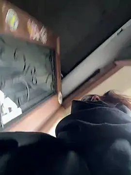 Snapshot of BabeRainbow chatting on February 2025 09:13:02 AM BabeRainbow online show from February 2025 09:13:02 AM