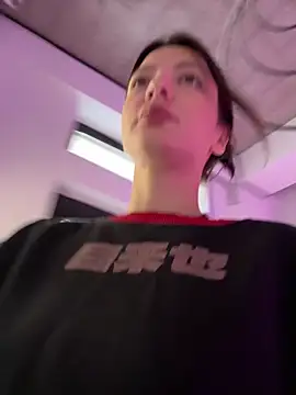 Snapshot of BabeRainbow chatting on March 2025 09:29:01 AM BabeRainbow online show from March 2025 09:29:01 AM