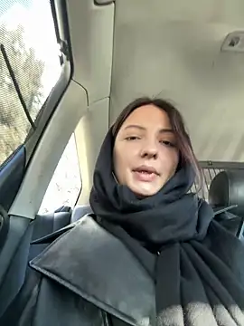 Snapshot of BabeRainbow chatting on January 2025 10:16:02 AM BabeRainbow online show from January 2025 10:16:02 AM