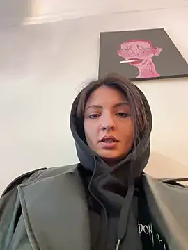 Snapshot of BabeRainbow chatting on February 2025 09:33:01 AM BabeRainbow online show from February 2025 09:33:01 AM