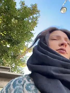 Snapshot of BabeRainbow chatting on September 2025 09:27:01 AM BabeRainbow online show from September 2025 09:27:01 AM