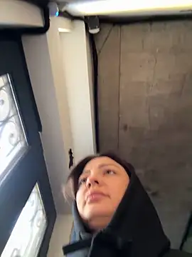 Snapshot of BabeRainbow chatting on January 2025 09:13:01 AM BabeRainbow online show from January 2025 09:13:01 AM