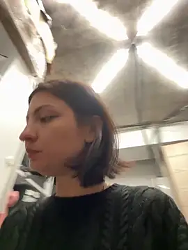 Snapshot of BabeRainbow chatting on February 2025 12:15:02 PM BabeRainbow online show from February 2025 12:15:02 PM