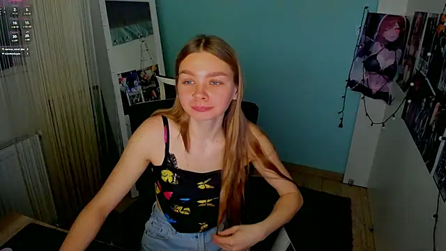 Snapshot of Molly_sweetie chatting on February 2025 09:55:01 AM Molly sweetie online show from February 2025 09:55:01 AM